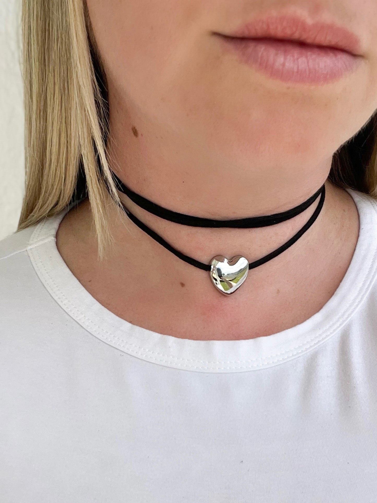 Corazón en Cabulla Necklace